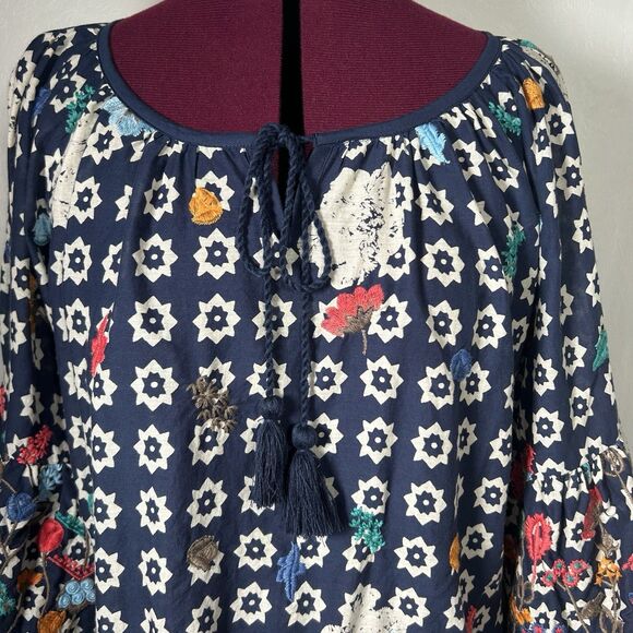 Soft Surroundings Top Blouse XS Embroidered Floral Fringe Hem Bell Sleeve Boho - Picture 7 of 16